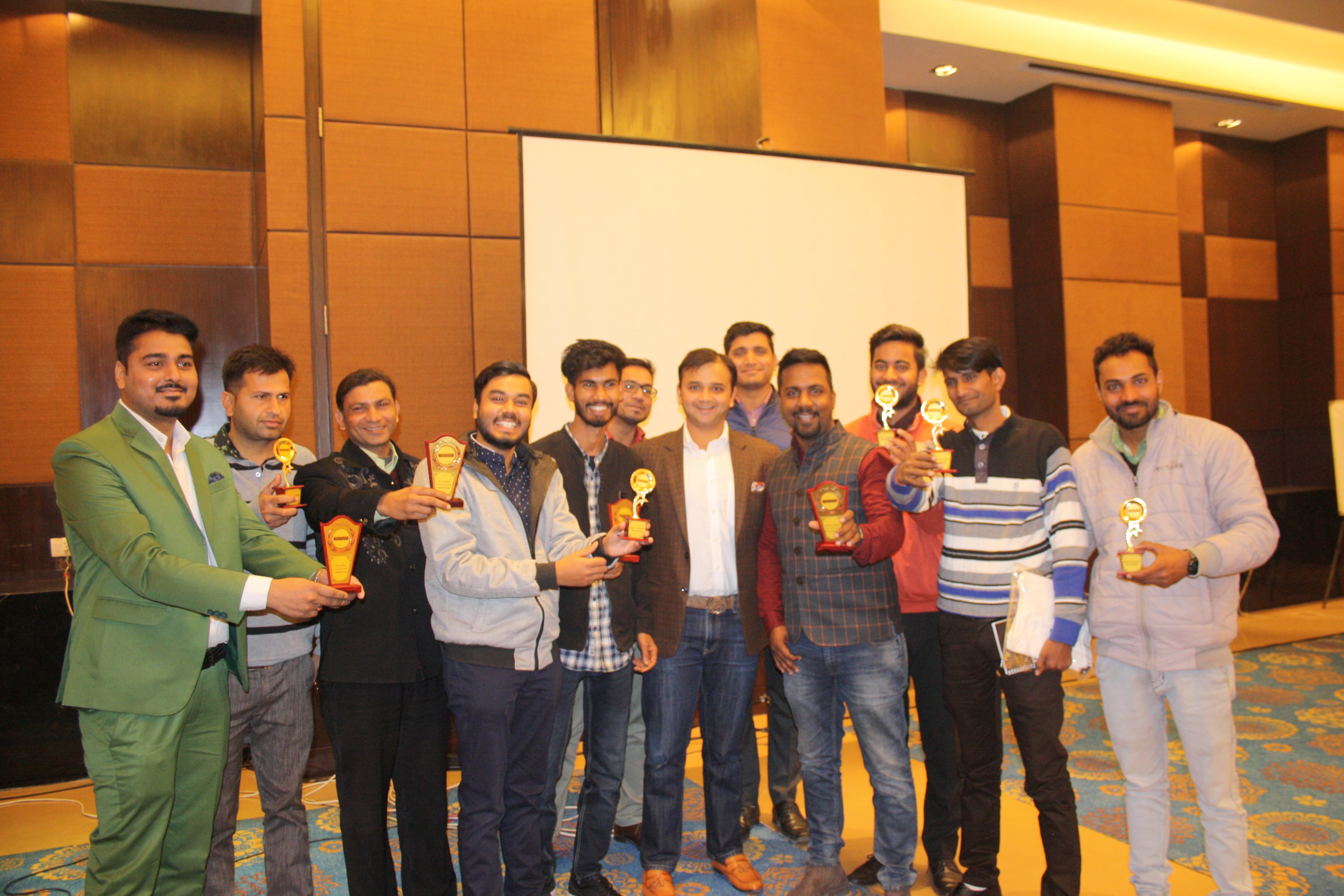 25,000 and growing; Avenue Growth honours sales growth specialists at an award event