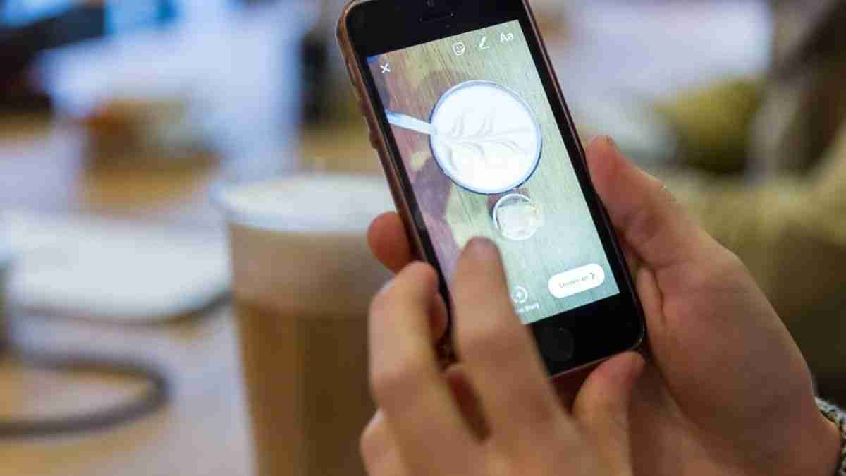 Facebook's Business Suite's New Story Scheduling Feature