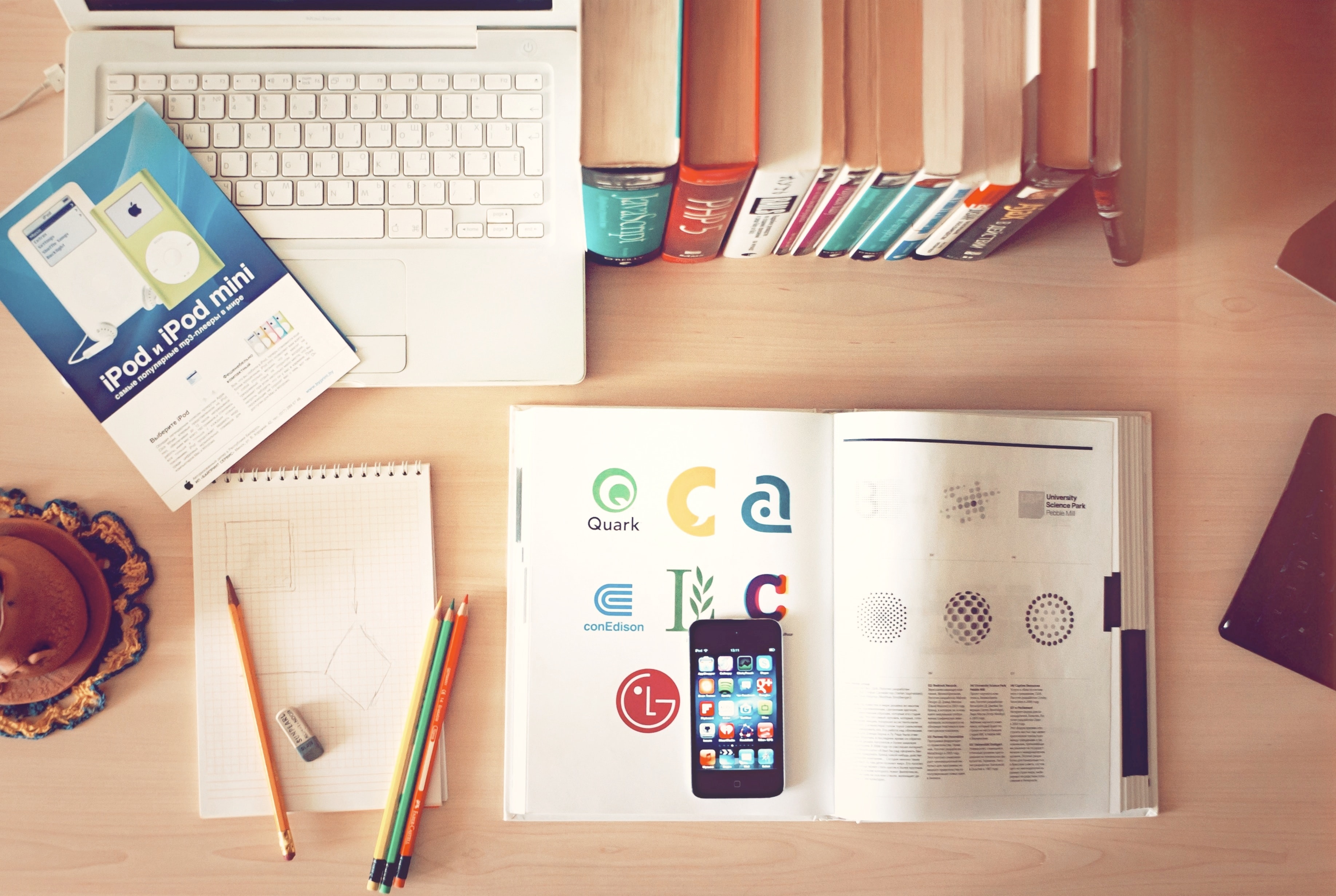 Top Logo Design Tools For Better Brand Identity