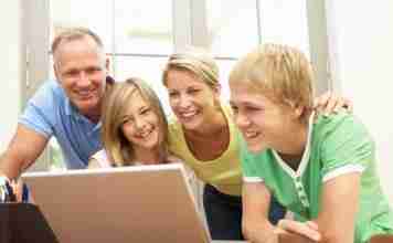 WHAT PARENTS THINK ABOUT SOCIAL MEDIA